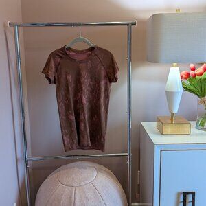Lululemon Swiftly Tech Short-Sleeve Shirt 2.0 (Brown & Pink, Size 8)